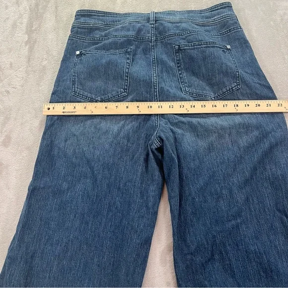 Pilcro Blue Flare & Wide Leg Jeans - Picture 13 of 16